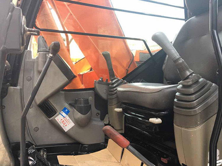 Hay una excavadora usada de 13,2 toneladas de Hitachi 135 en venta/Excavadora usada de Hitachi 135