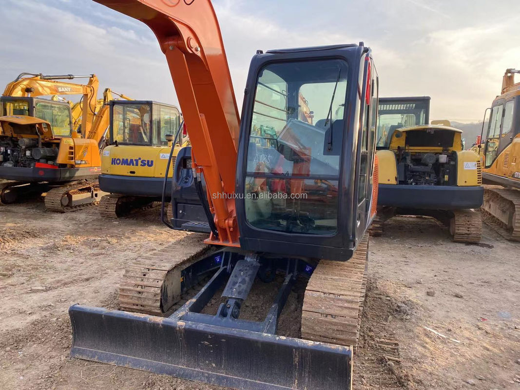 Hitachi en stock usado Hitachi mini excavadora zx60 Japón año 2019/de segunda mano Pequeña excavadora de rastreo en buen estado HITACHI 60