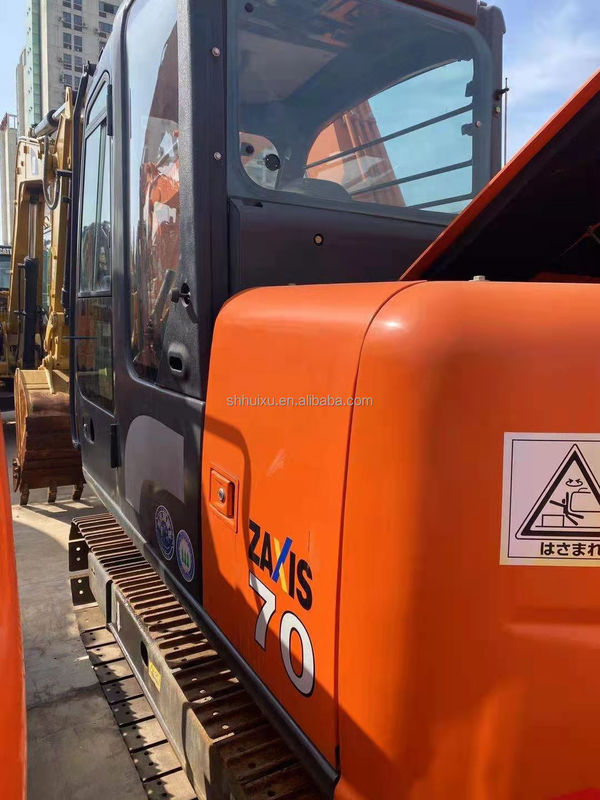Hitachi en stock Mini excavadora japonesa usada HITACHI 70 a la venta/excavadora de segunda mano pequeña de rastreo en buen estado HITACHI 70