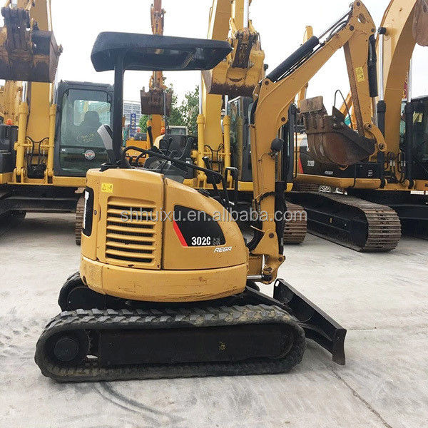 Buena calidad de segunda mano excavadora de pequeño tipo CAT302 mini excavadora hidráulica usada máquina de orugas Orugas en stock