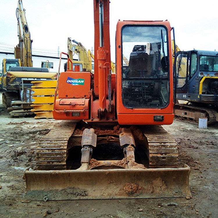 Excavadora de segunda mano de 8 toneladas Doosan DX80 modelo usado 80 mini proyecto de trabajo DX80 para la venta