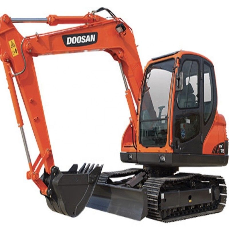 Se vende una excavadora japonesa de 3 toneladas.