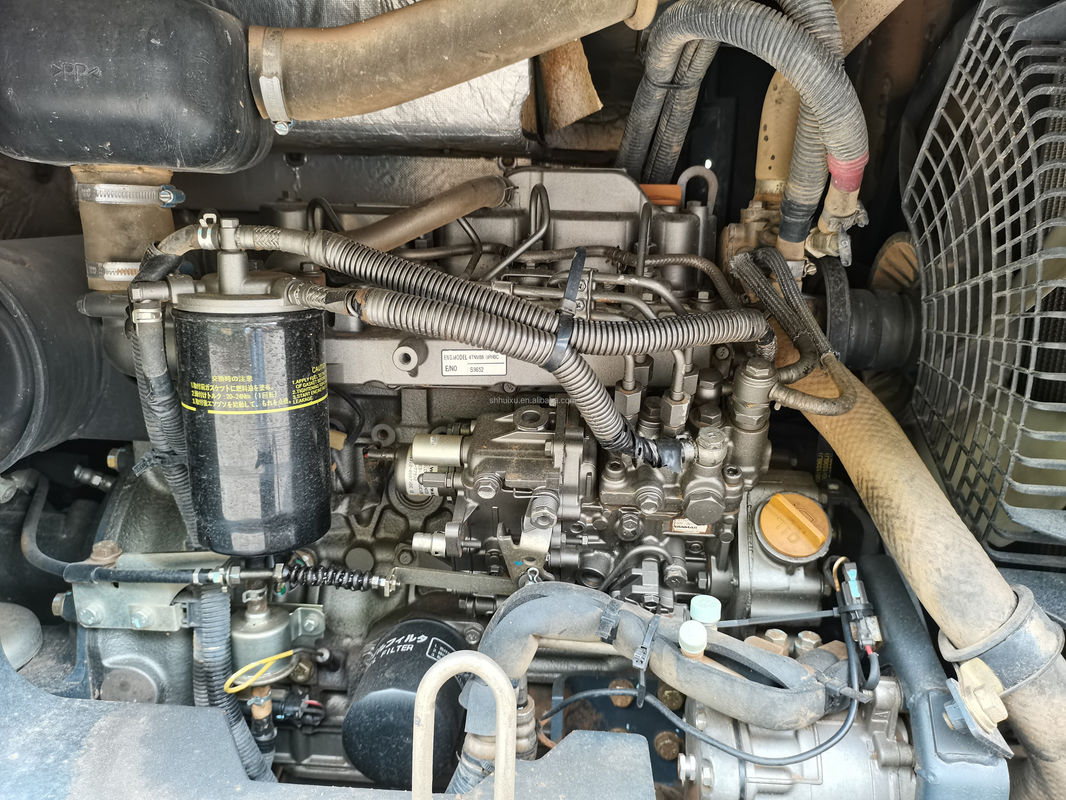 Se vende una mini excavadora Hitachi 55U de segunda mano.
