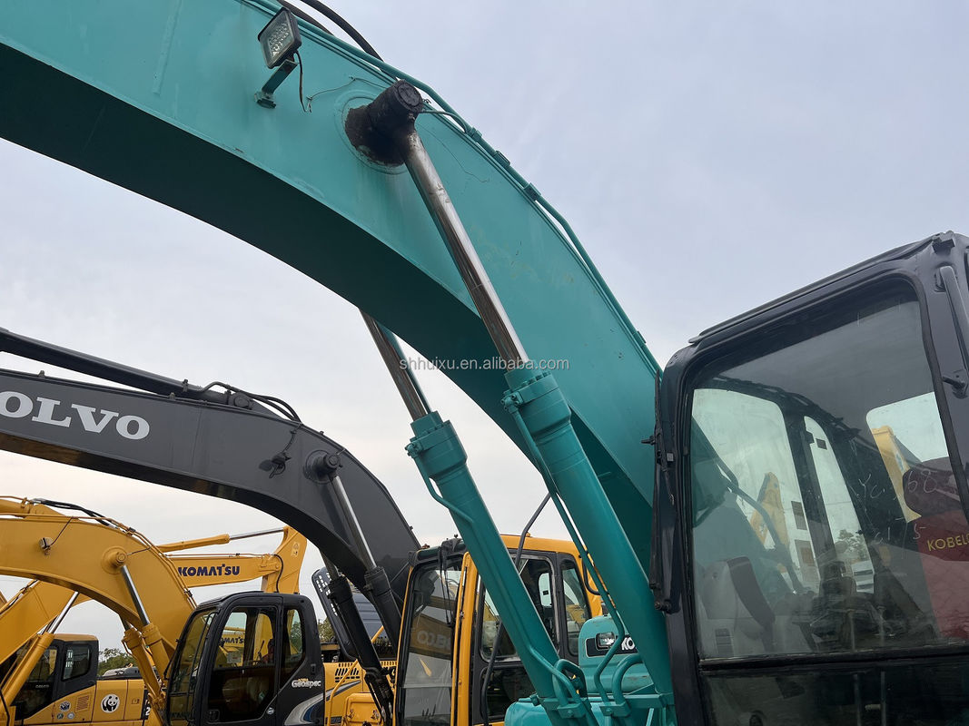 Excavadora usada Kobelco SK200 producto de venta caliente de segunda mano KOBELCO SK200 en venta