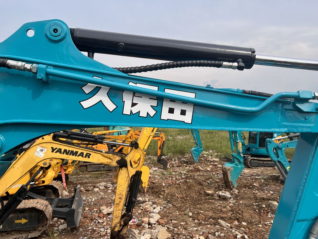 excavadora usada kubota135/ mini máquina de excavación de segunda mano kubota 135 precio bajo en venta