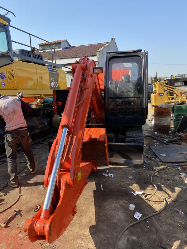 Hitachi en stock mini excavadora usada Hitachi zx60 Japón 2000 / Mini excavadora usada Hitachi ZX60 Precio barato