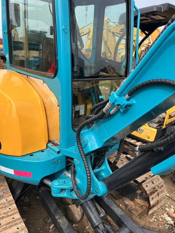 Bajas horas de trabajo excavador usado kobelco 135 en venta kobelco de segunda mano en stock excavador usado kobelco