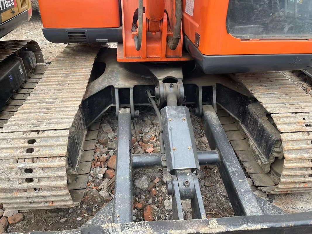Mini excavadora usada Doosan DX75 excavadora pequeña maquinaria usada de 6 toneladas excavadora de tierra manual excavadora pequeña