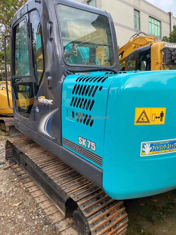 Excavadora de tamaño medio Kobelco 75 Horas de trabajo bajas Talleres de reparación de maquinaria