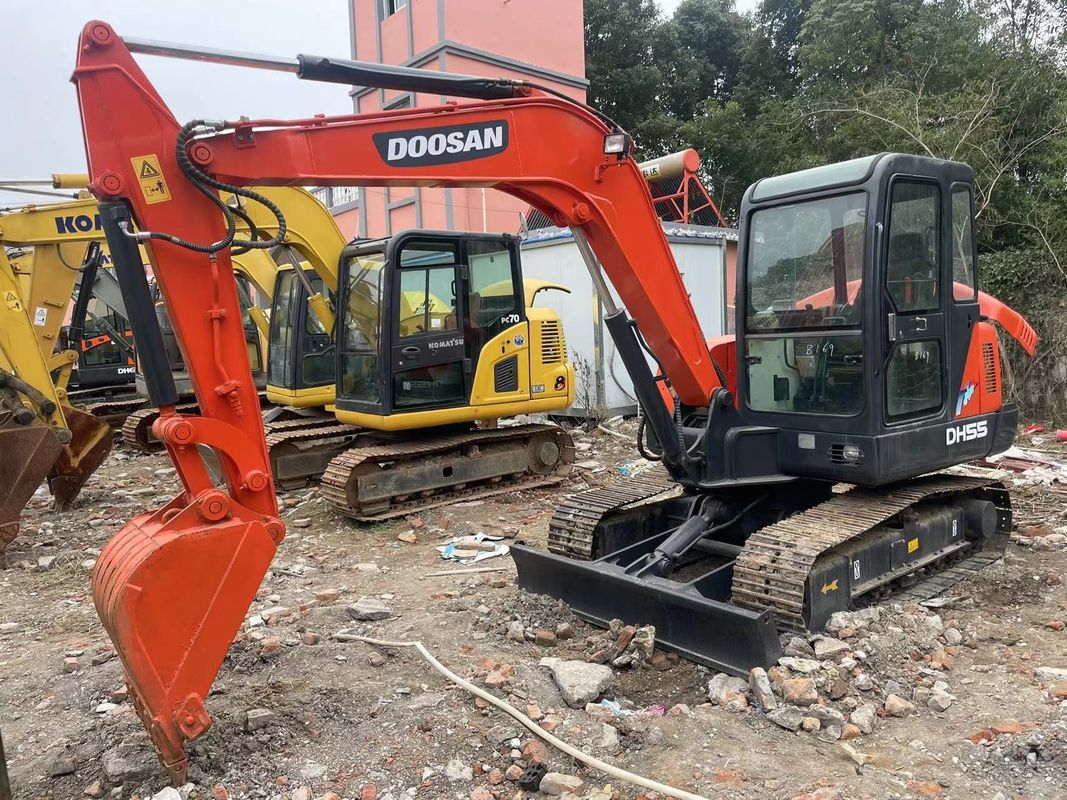 Mini máquina de excavación de rastreo usada Doosan dx55/segundo excavadora manual de alta calidad Doosan dx55