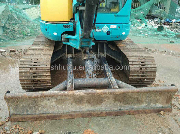 Excavadora japonesa de calidad usada Kubota 155 pequeña de 5,5 toneladas mini excavadora de segunda mano con cuchilla y línea de rotor
