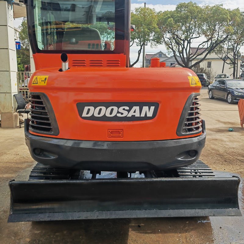 Excavadora usada de 6 toneladas de tamaño mini Usado Doosan Dx60 6000KG 0,21m3 Capacidad de cubo
