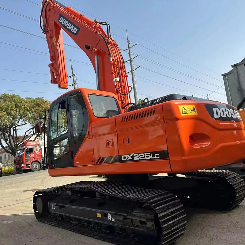 25 toneladas de color original de uso de la excavadora de segunda mano Doosan Dh225-9