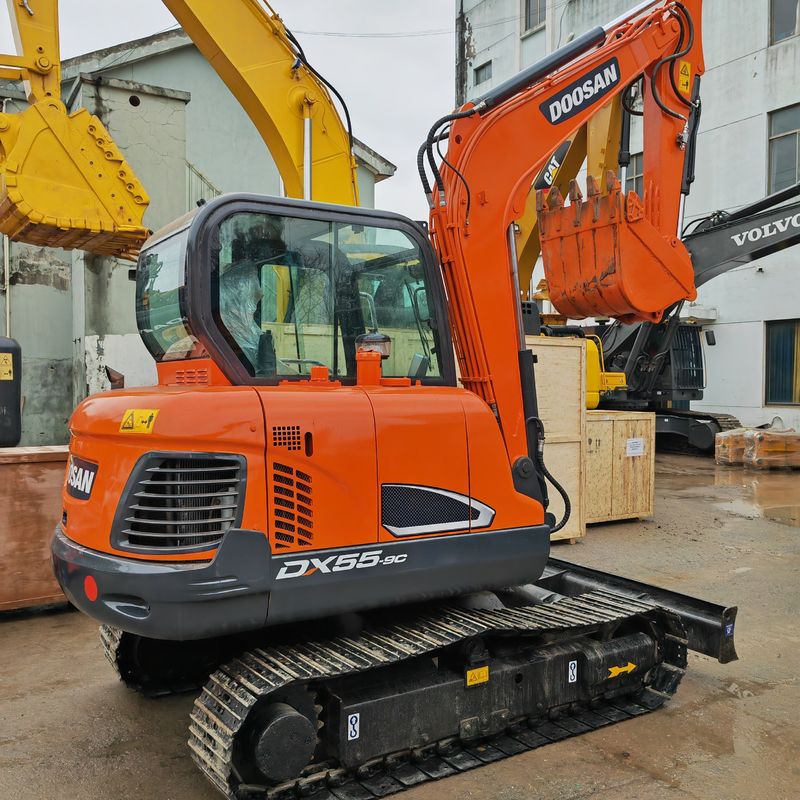 Excavadora mini Doosan Dx55 de segunda mano Mini Excavadora Color original
