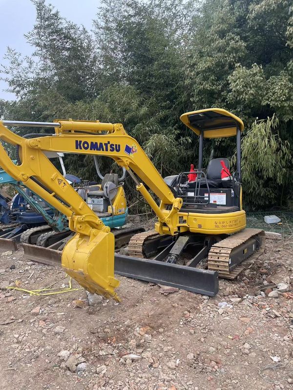 mini Japón Komatsu35 Excavadora usada para uso doméstico en interiores Excavadora japonesa de 3.5 toneladas