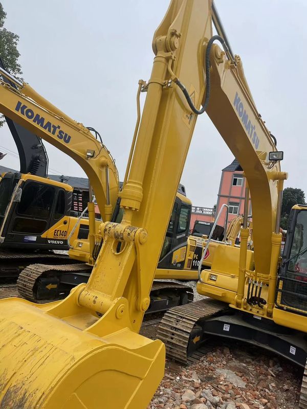 Excavadora de tierra usada a mano Komatsu PC130 maquinaria usada de 13 toneladas excavadoras de hoyos de postes usadas a mano excavadoras de segunda mano para la venta