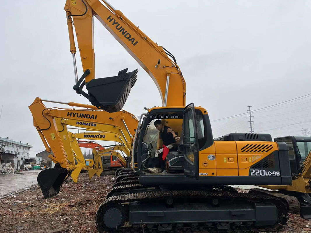 Máquina de construcción utilizada Excavadora de rastreo hidráulico Hyundai 225-9 Marca de Corea