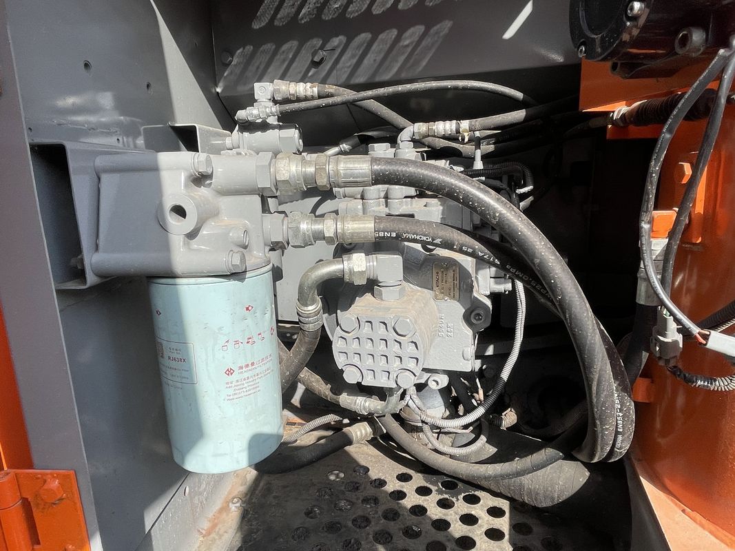 máquina de segunda mano máquina de excavadora usada HITACHI 120 a un precio bajo en venta