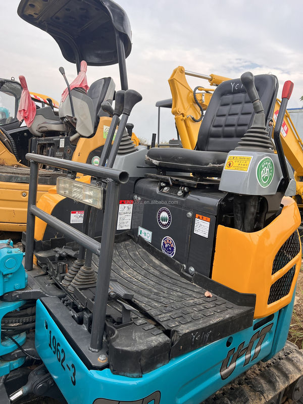 Bajas horas de trabajo maquinaria vial Kubota U17 excavadora usada con motor de alta calidad y bomba excavadora barata excavadora usada de rastrero