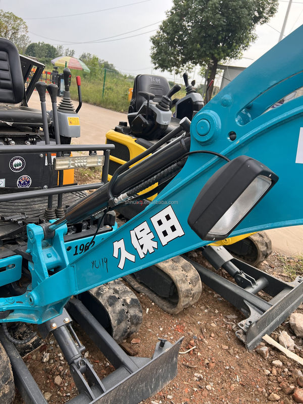Bajas horas de trabajo maquinaria vial Kubota U17 excavadora usada con motor de alta calidad y bomba excavadora barata excavadora usada de rastrero