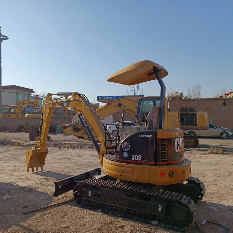 Mini excavadora usada CAT303 sin conducir cabina excavadora de tierra manual China mini excavadora