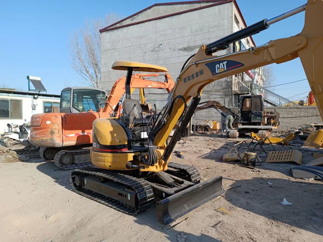 Mini excavadora usada CAT303 sin conducir cabina excavadora de tierra manual China mini excavadora