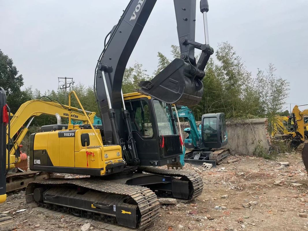 Excavadora de segunda mano de buena calidad para venta VOLVO140 380 480 /Mini Excavadora de segunda mano máquina de excavación hecha en Suiza