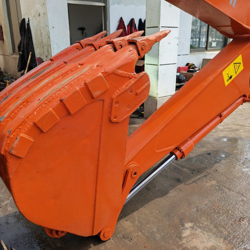 Hitachi en stock 90% de segunda mano Hitachi zx135/excavadora de rastreador usada Hitachi zx135 a la venta