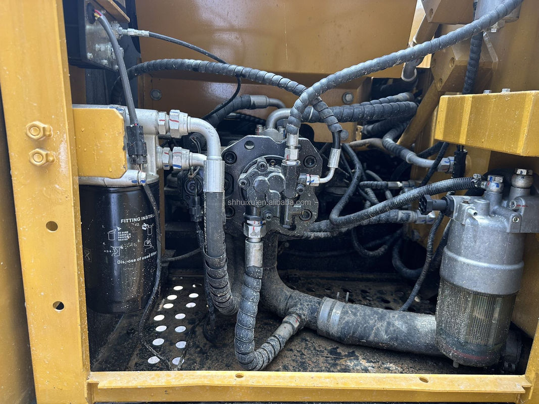 China Marca de certificación de la EPA Ingeniería y maquinaria de construcción Excavadora de rastreo hidráulica usada