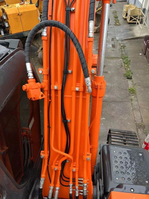 12.5 toneladas de excavadora usada original de Hitachi Zx130 Excavadora usada de rastreo hidráulico