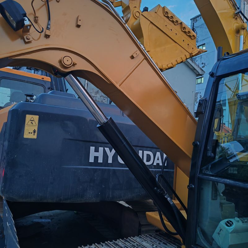 Excavadoras usadas Cat 308E / Mini japonés de segunda mano 8T tienen herramientas y equipos de construcción EPA para la venta