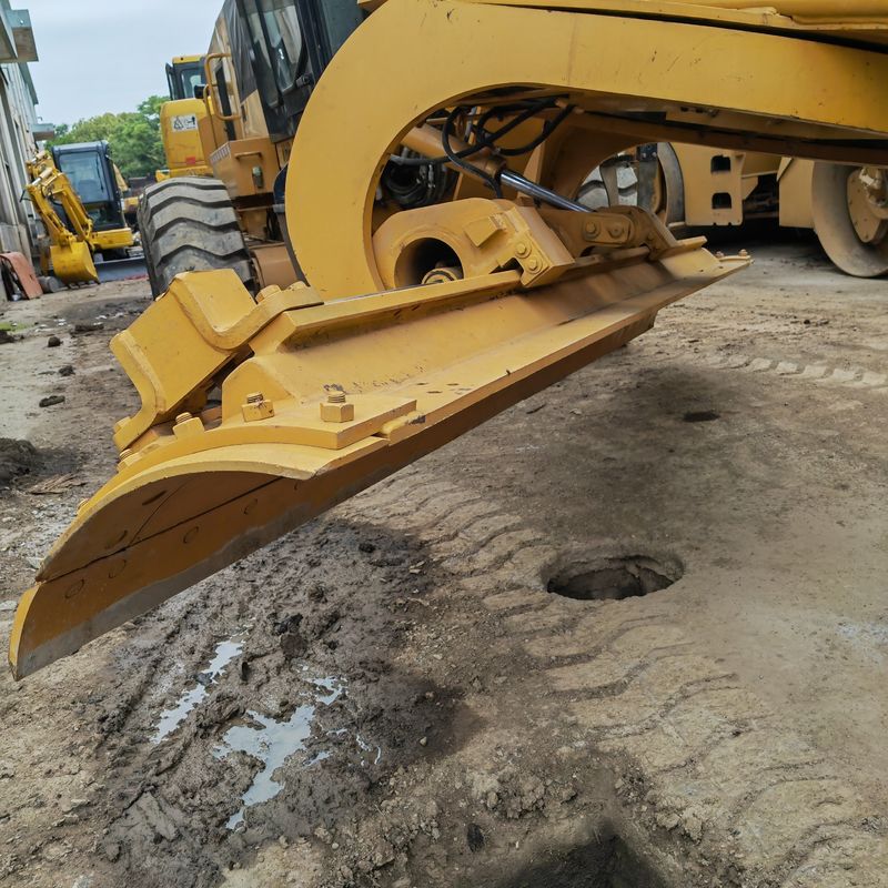 Excavadora usada nivelador de tierra Caterpillar CAT140K máquina de carreteras japonés de segunda mano motor de tractor en buenas condiciones