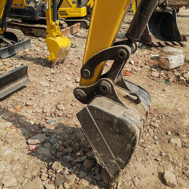 Excavadora mini cat 303 de segunda mano con motor original cat 303 con precio barato en venta