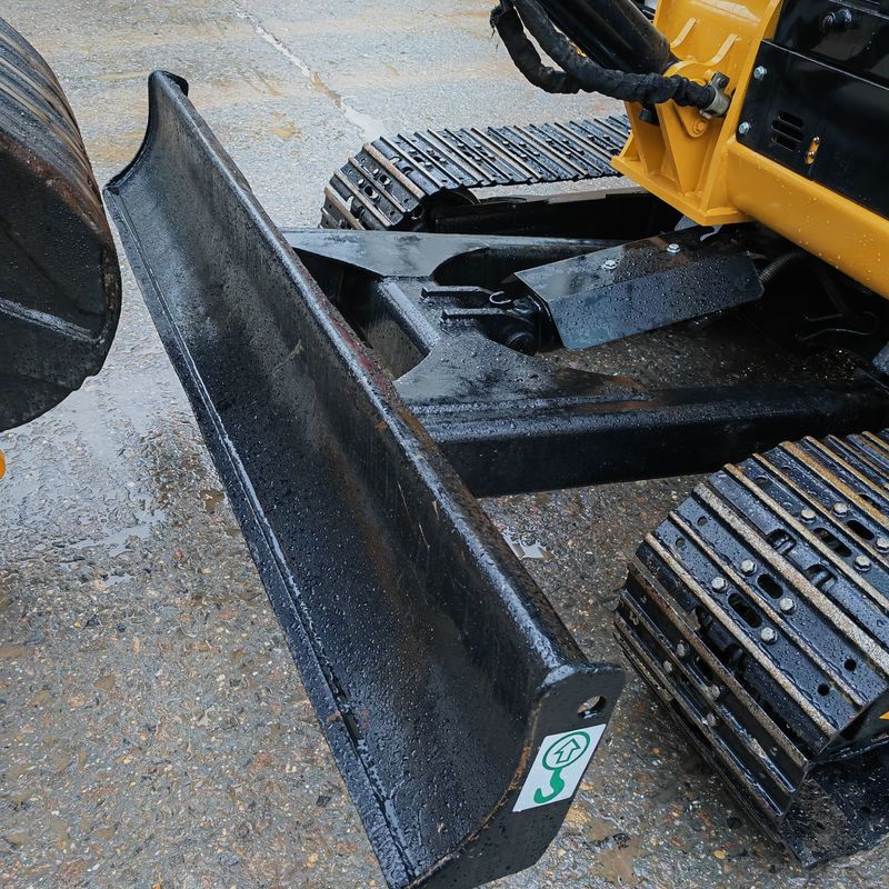 Mini excavadora usada CAT 305.5E sin cola Caterpillar 305.5 mini excavadora precio bajo CAT302 CAT305.5 CAT306 CAT304 CAT305 a la venta