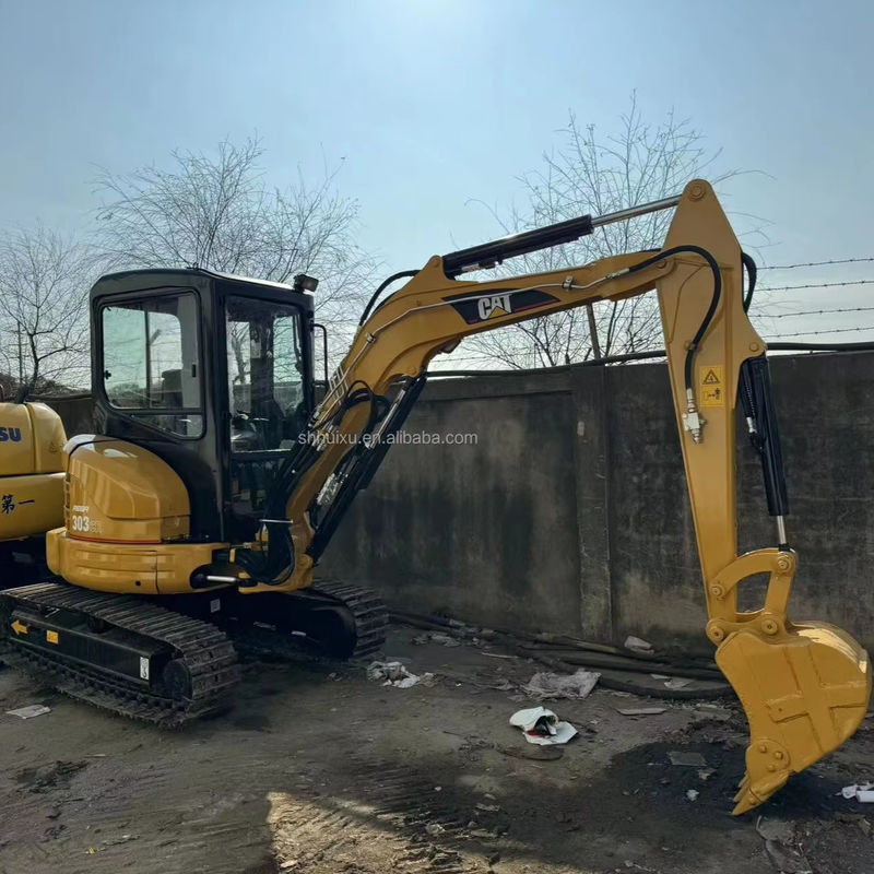 Casi nuevo Japón mini excavadora usada de 3 toneladas CAT303CR Excavadora usada japonesa precio de excavadora usada en venta