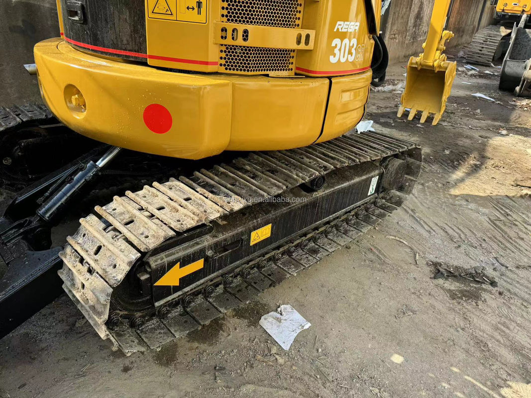 Casi nuevo Japón mini excavadora usada de 3 toneladas CAT303CR Excavadora usada japonesa precio de excavadora usada en venta