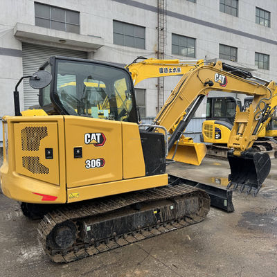 Se trata de un motor de excavadora usado CAT306/ORIGINAL MADE IN JAPAN